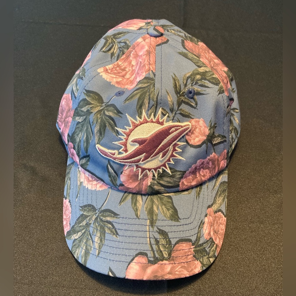 Miami Dolphins 47 brand floral women’s hat. One size adjustable. New.